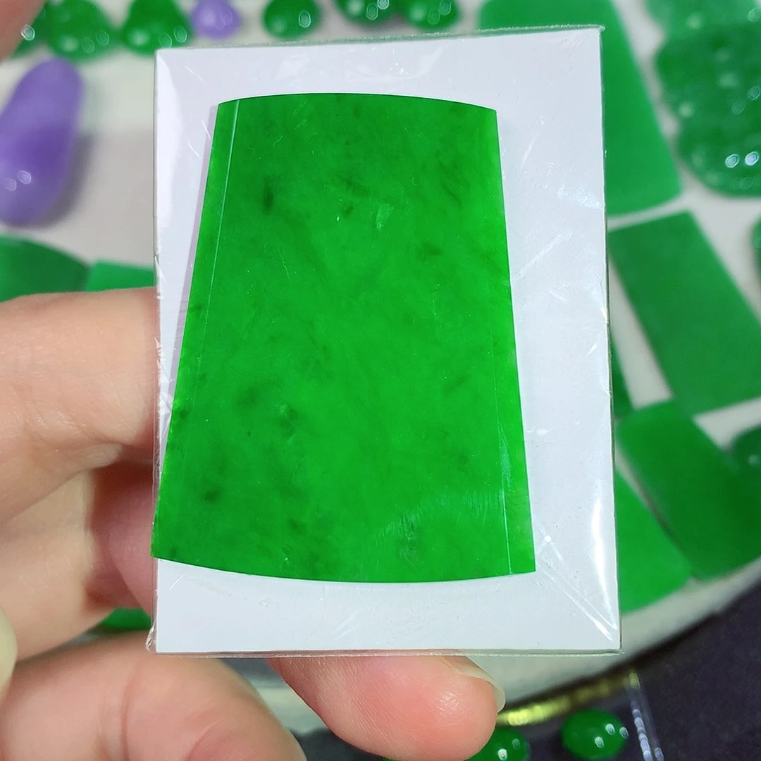 颈饰未镶嵌翡翠天然翡翠