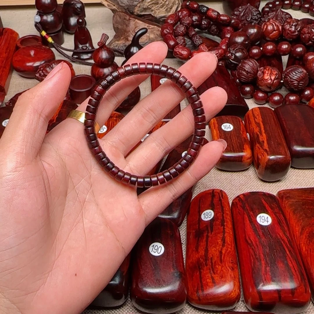 檀香紫檀（小叶紫檀）轻*