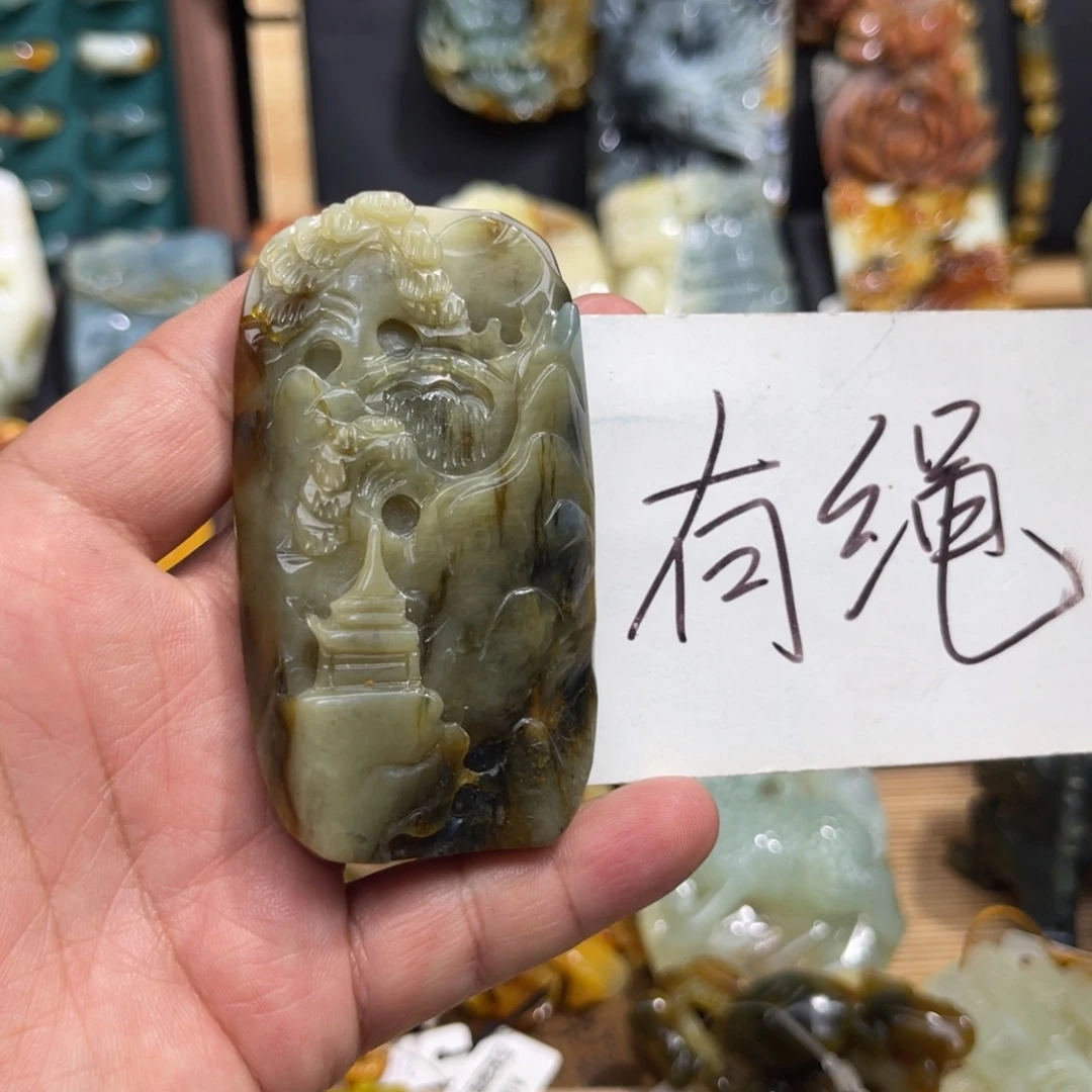 未镶嵌蛇纹石玉颈饰