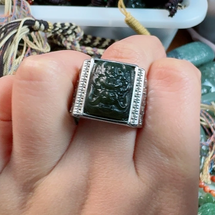 和田玉挂件未镶嵌