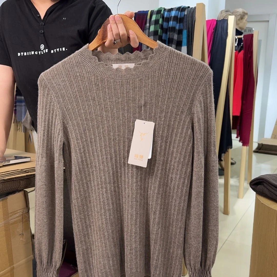 纯羊绒女套衫花领M052