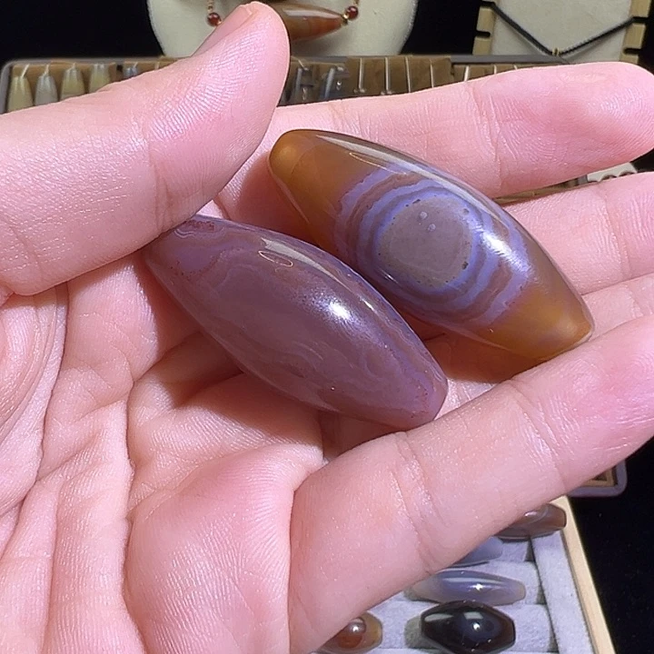 玛瑙/玉髓未镶嵌吊坠(不含链)懒**熊