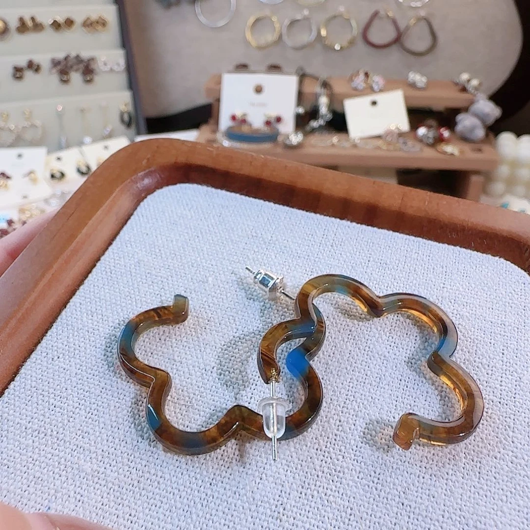 仿珍珠铜合金925银耳钉