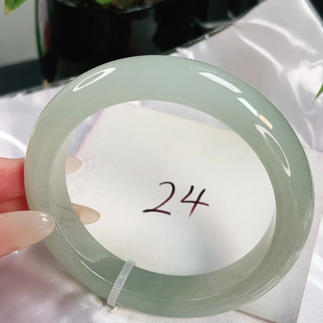 未镶嵌手镯翡翠正圈58