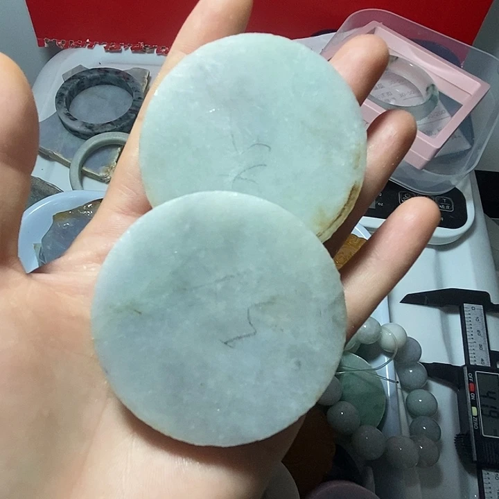 翡翠裸石翡翠毛料