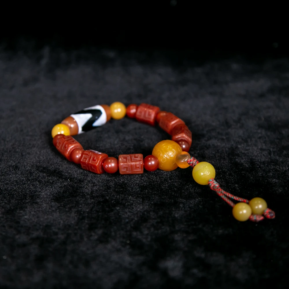 玛瑙手链MN-6262（评级撕毁不退）