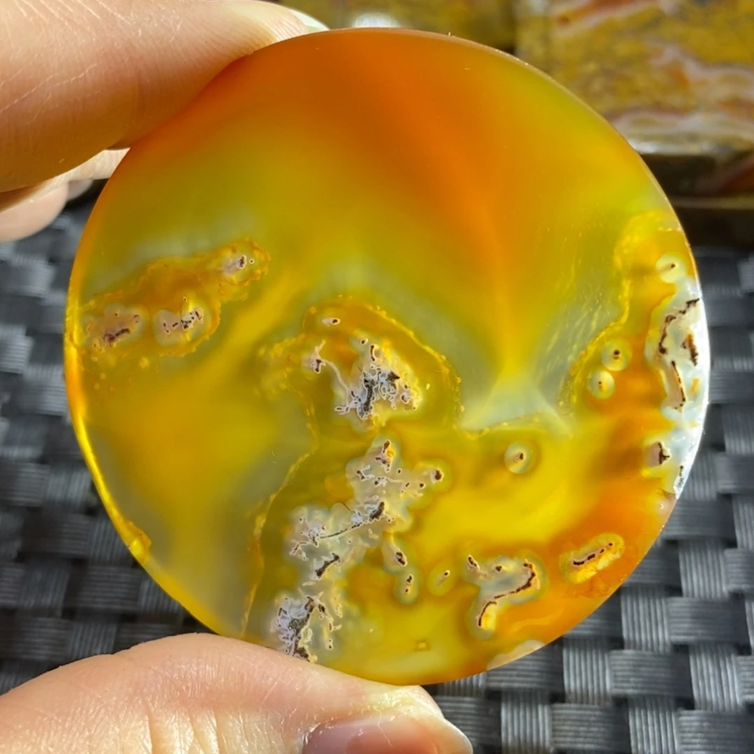 玛瑙/玉髓挂件未镶嵌