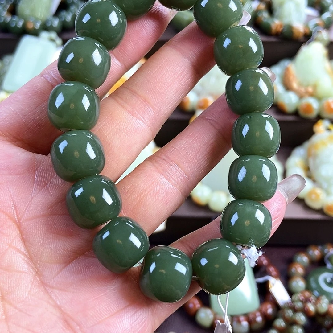 天***天透闪石质玉未镶嵌手串