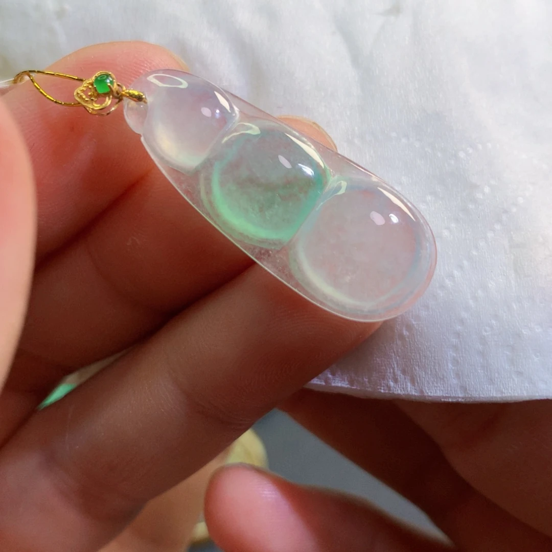 【闪购商品】翡翠吊坠(不含链)未镶嵌