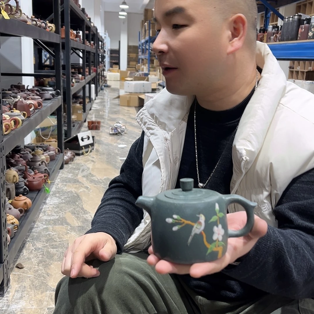 茶壶紫砂zwomwoolada