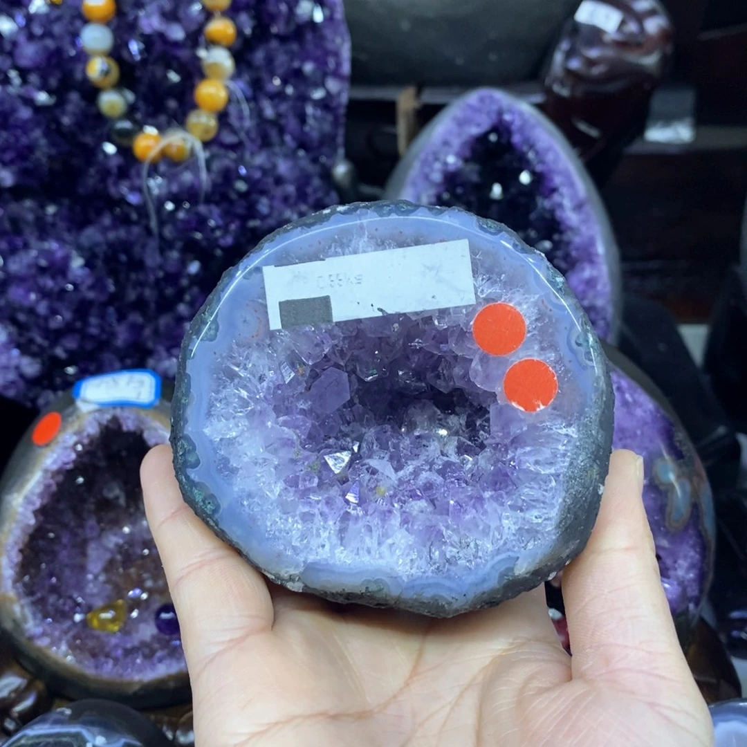 水晶摆件未镶嵌莹