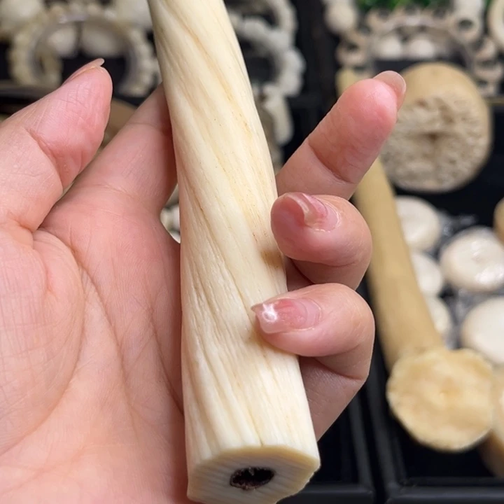 顺***为硅胶合金天然保真