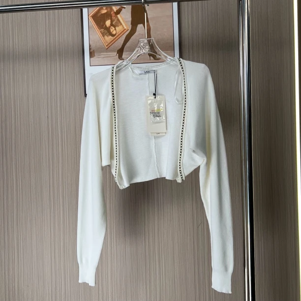 8975品牌撤柜女装FG春夏时尚设计款开衫