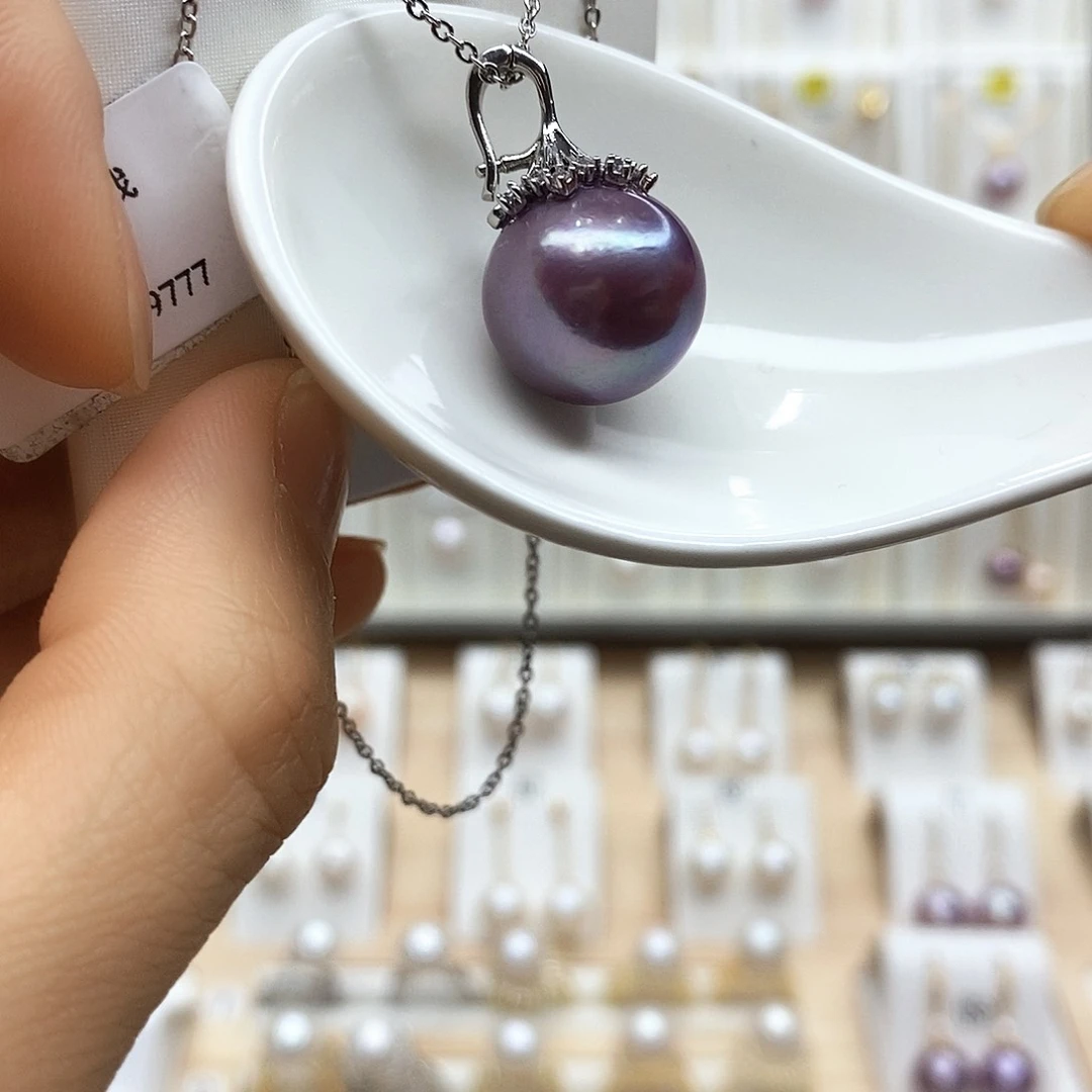 淡水珍珠颈饰合金