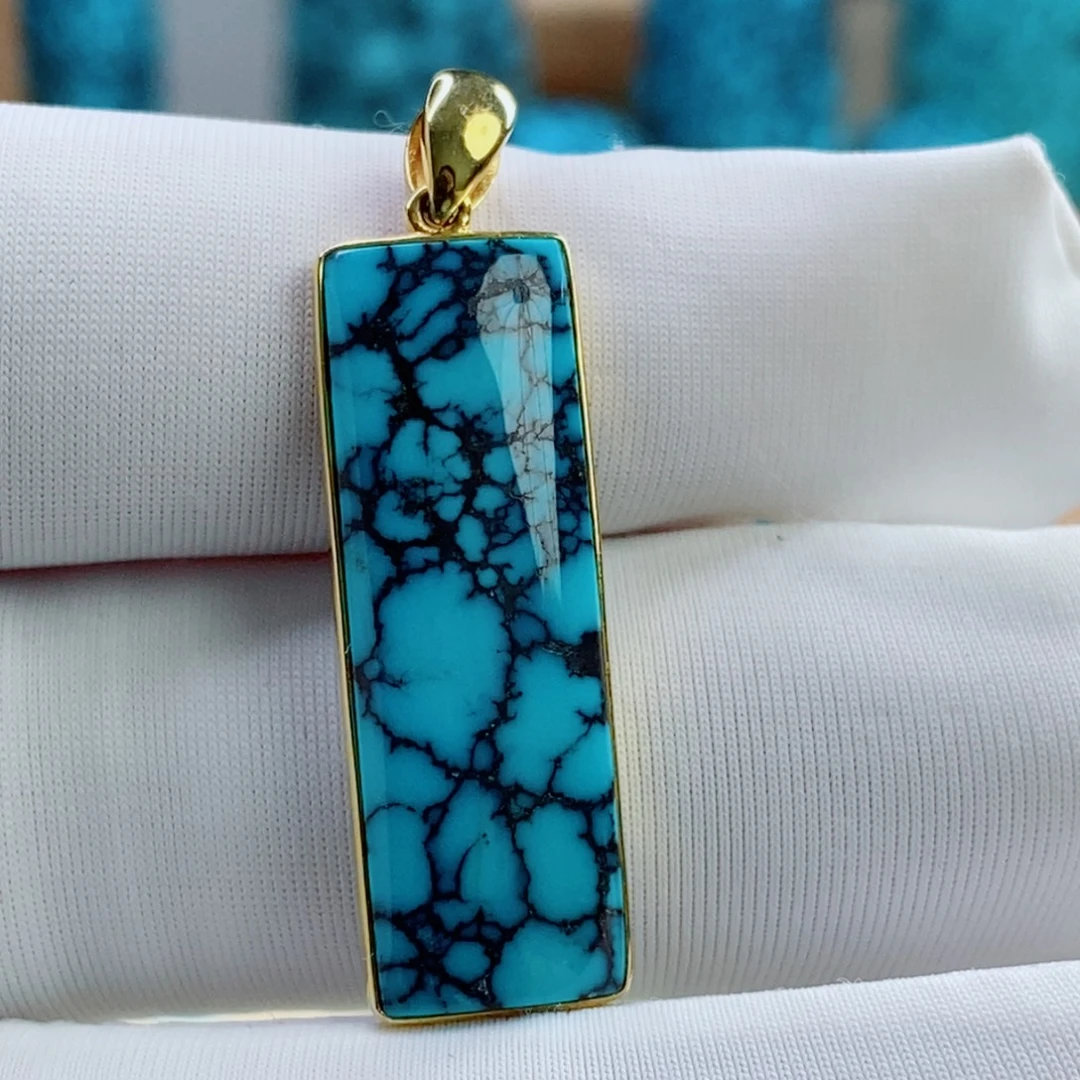 绿松石18K金镶嵌其他