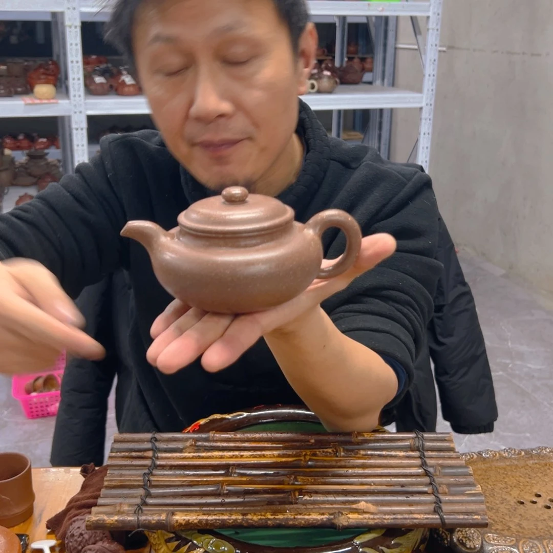 紫砂壶老*Fjdifudhdhdh