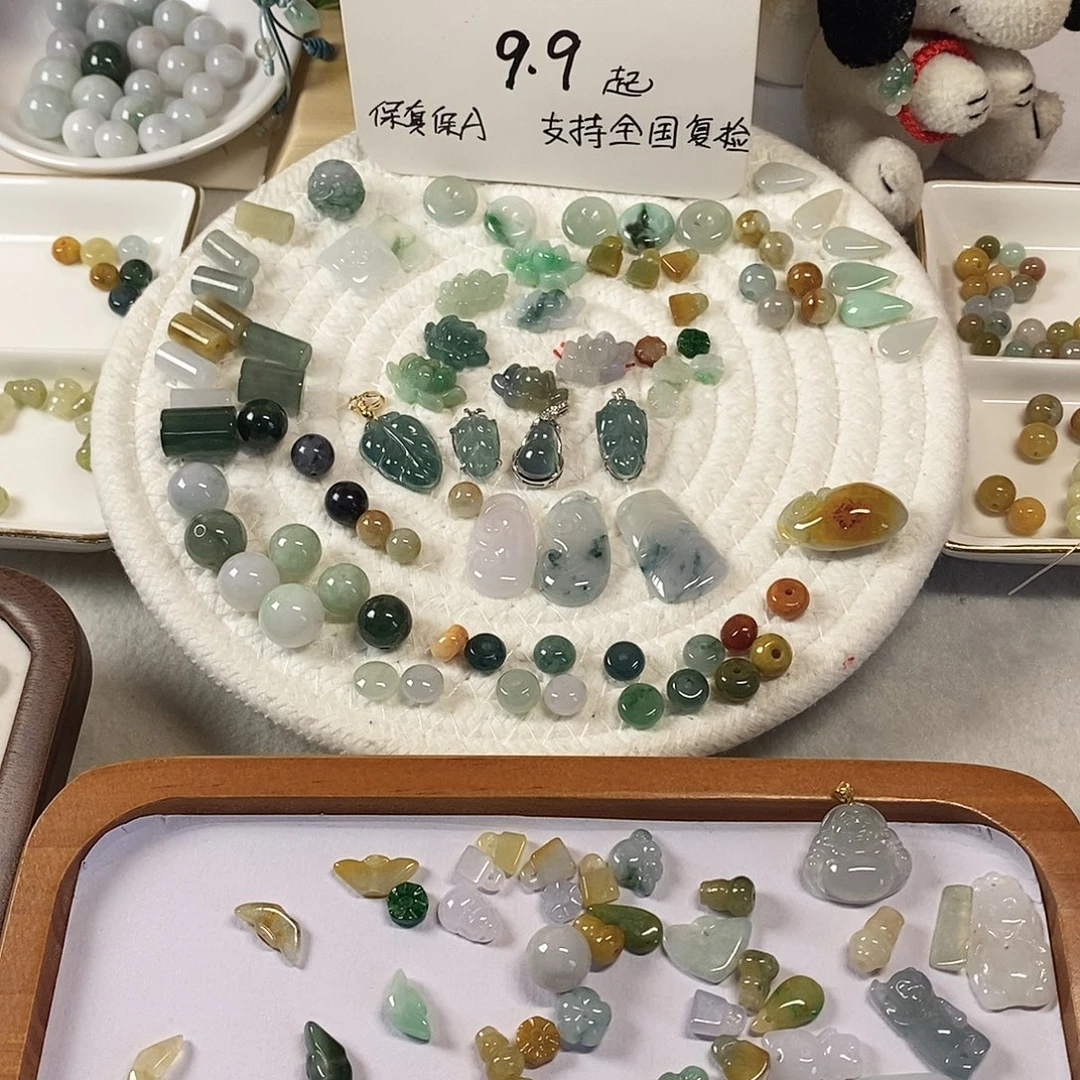 流***泪翡翠未镶嵌颈饰天然A货