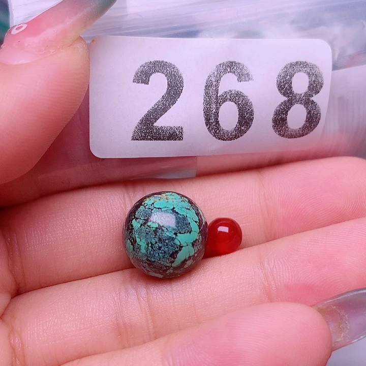南红玛瑙未镶嵌珠宝奇石