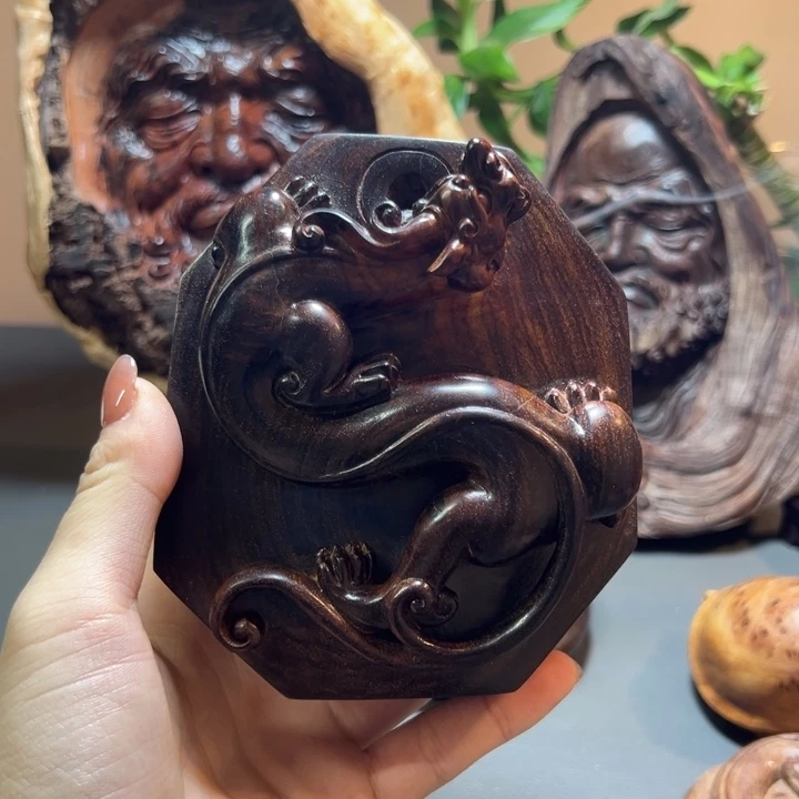 人***灵木大红酸枝螭龙摆件