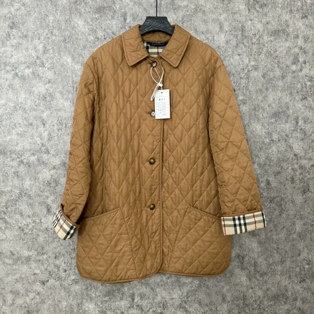 95新 BURBERRY/博柏利 驼色菱格棉服