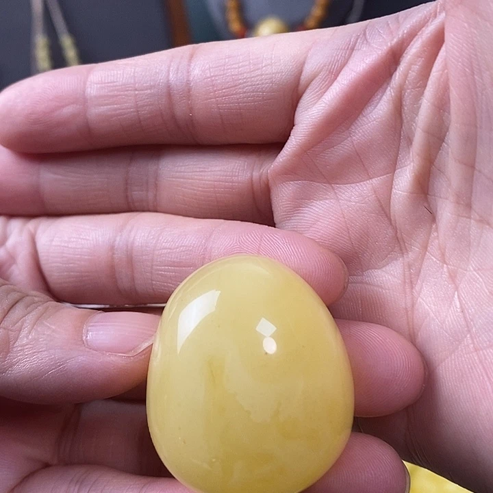 琥珀未镶嵌裸石水滴