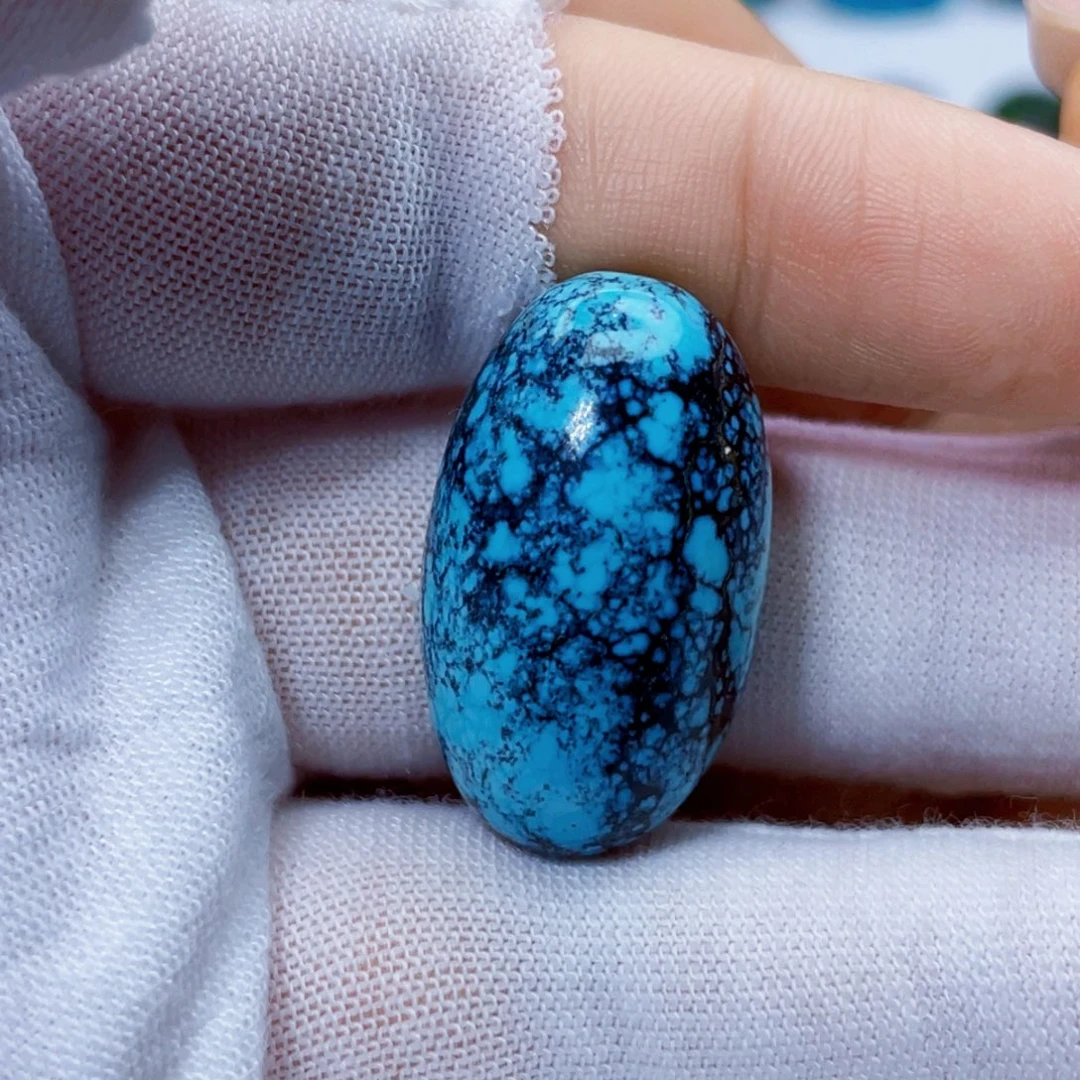 绿松石未镶嵌饰品