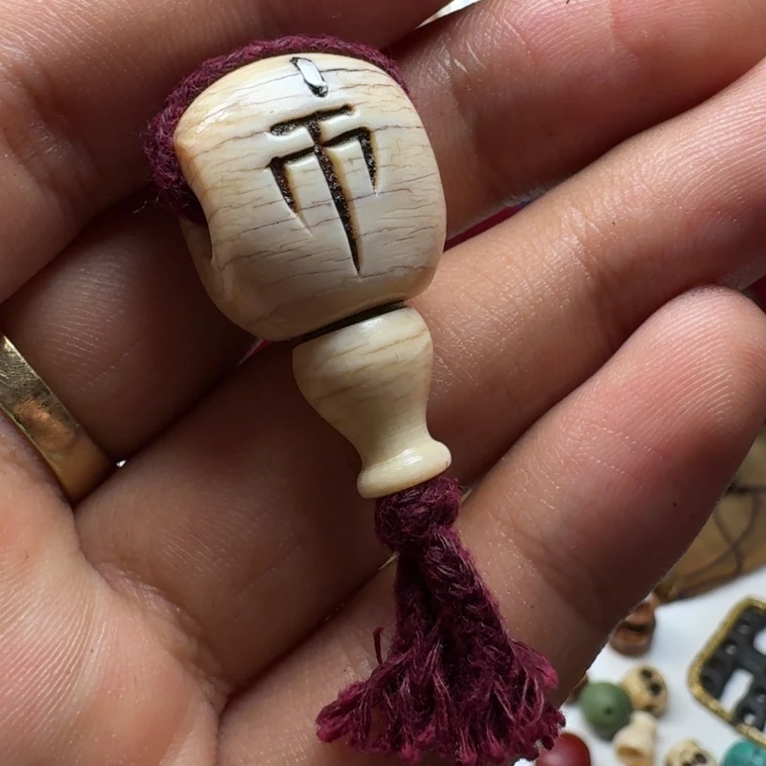 红***者泥塑藏传泥塑小元素