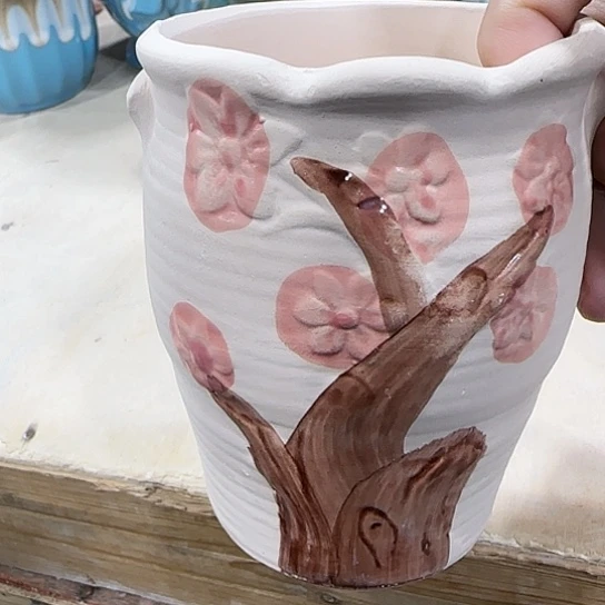 有孔！！有问题问客服，满9元包邮