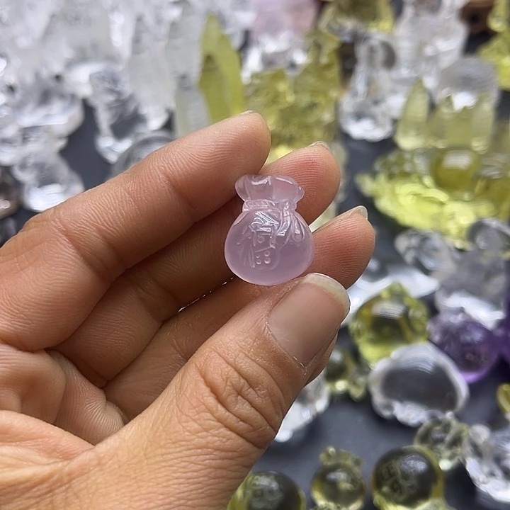 水晶摆件未镶嵌r****g吊坠