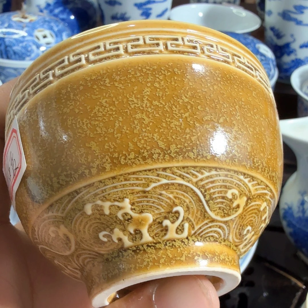 熊***猫景德镇市的一位老干部说他