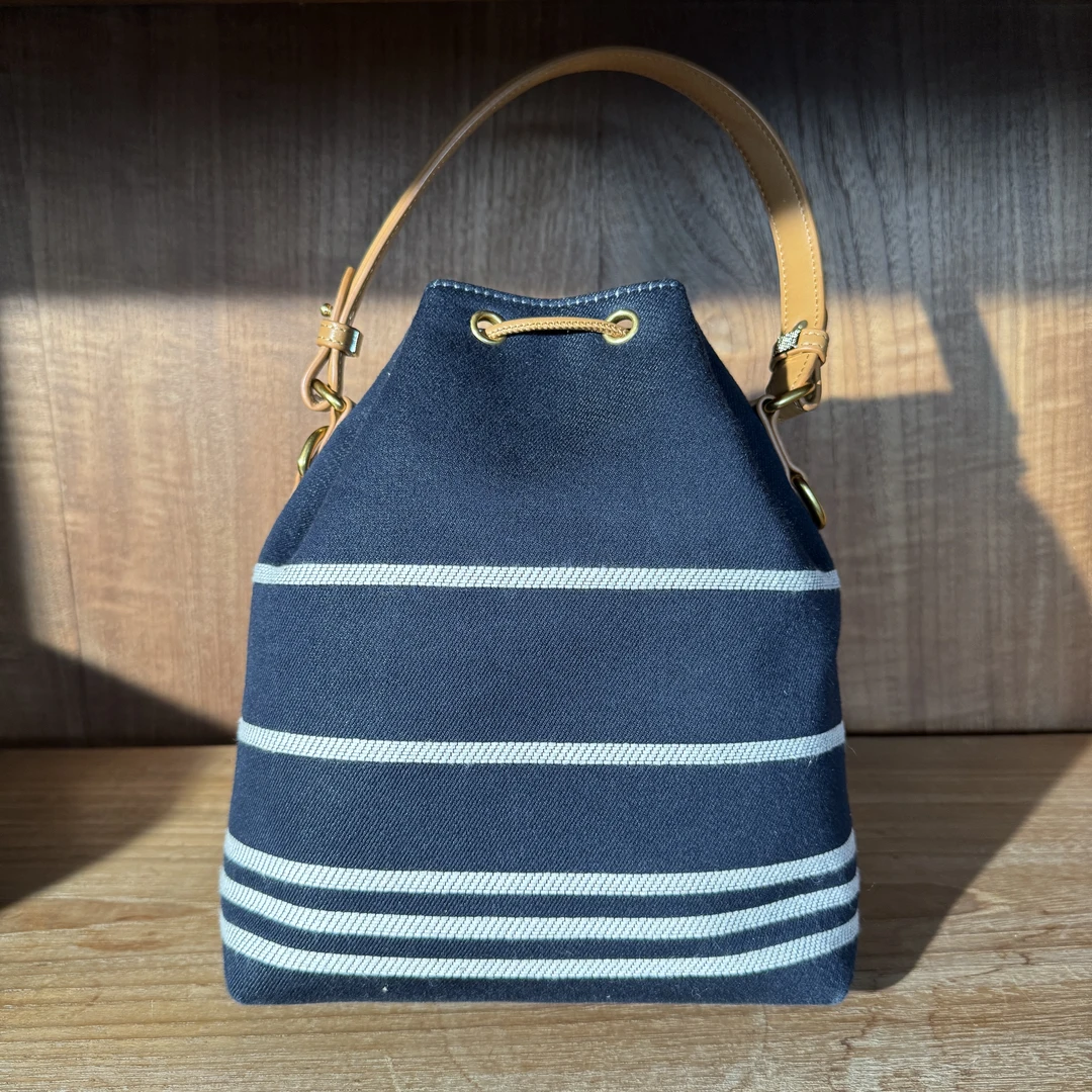 【薇薇】高奢手工真皮包包-A828-80799-藏青