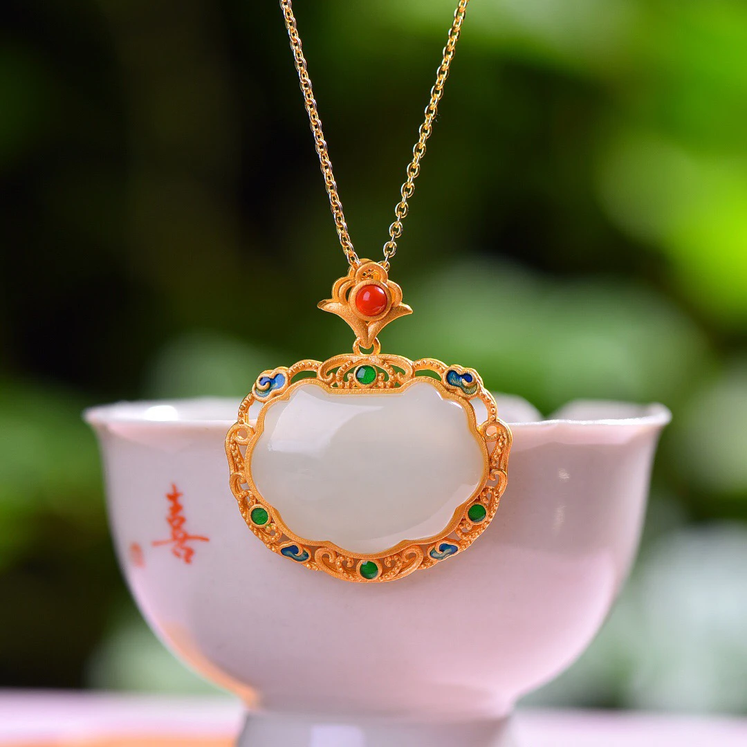 s925银镶嵌和田玉如意锁配多宝吊坠不含链多样性送项圈26731