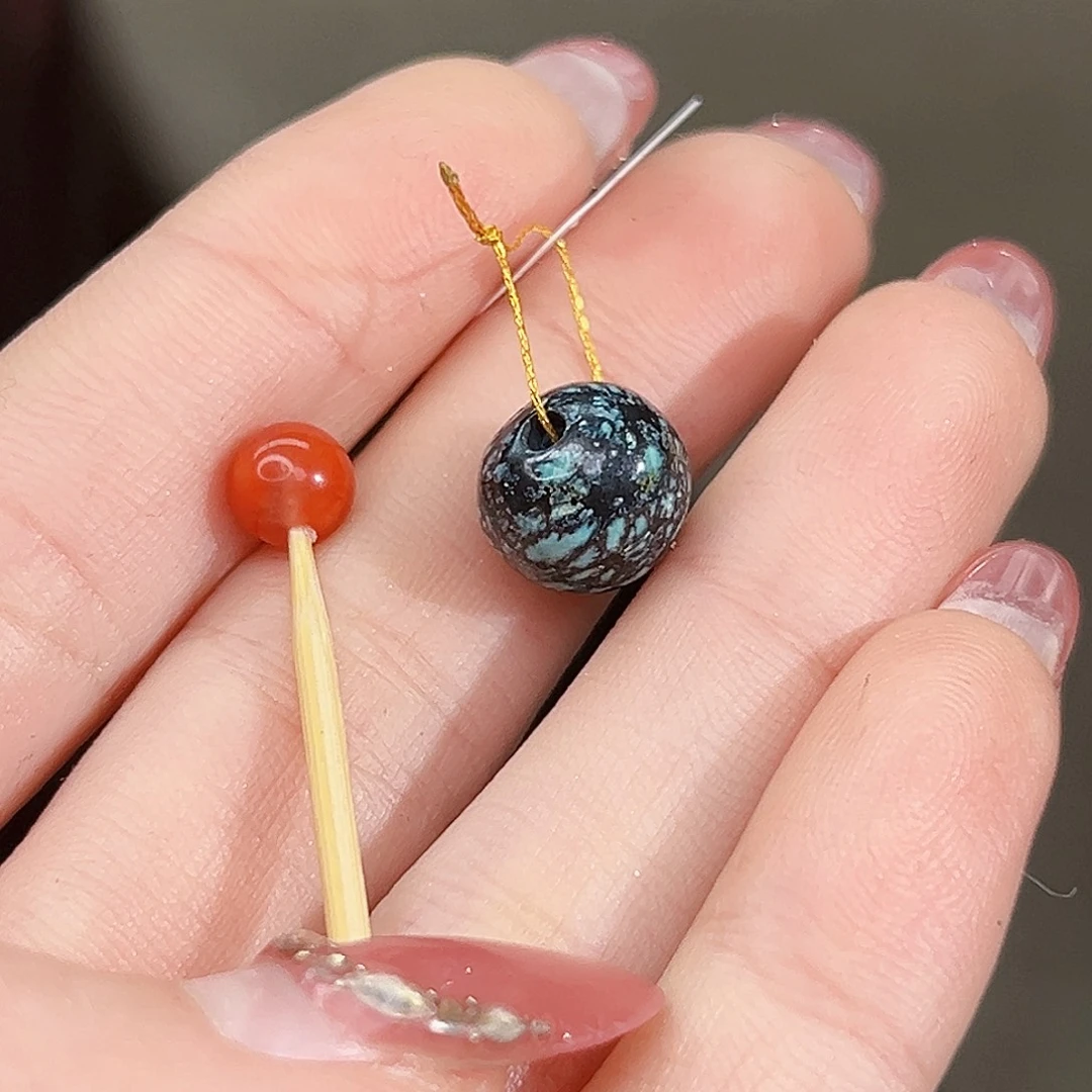 南红玛瑙未镶嵌珠宝奇石