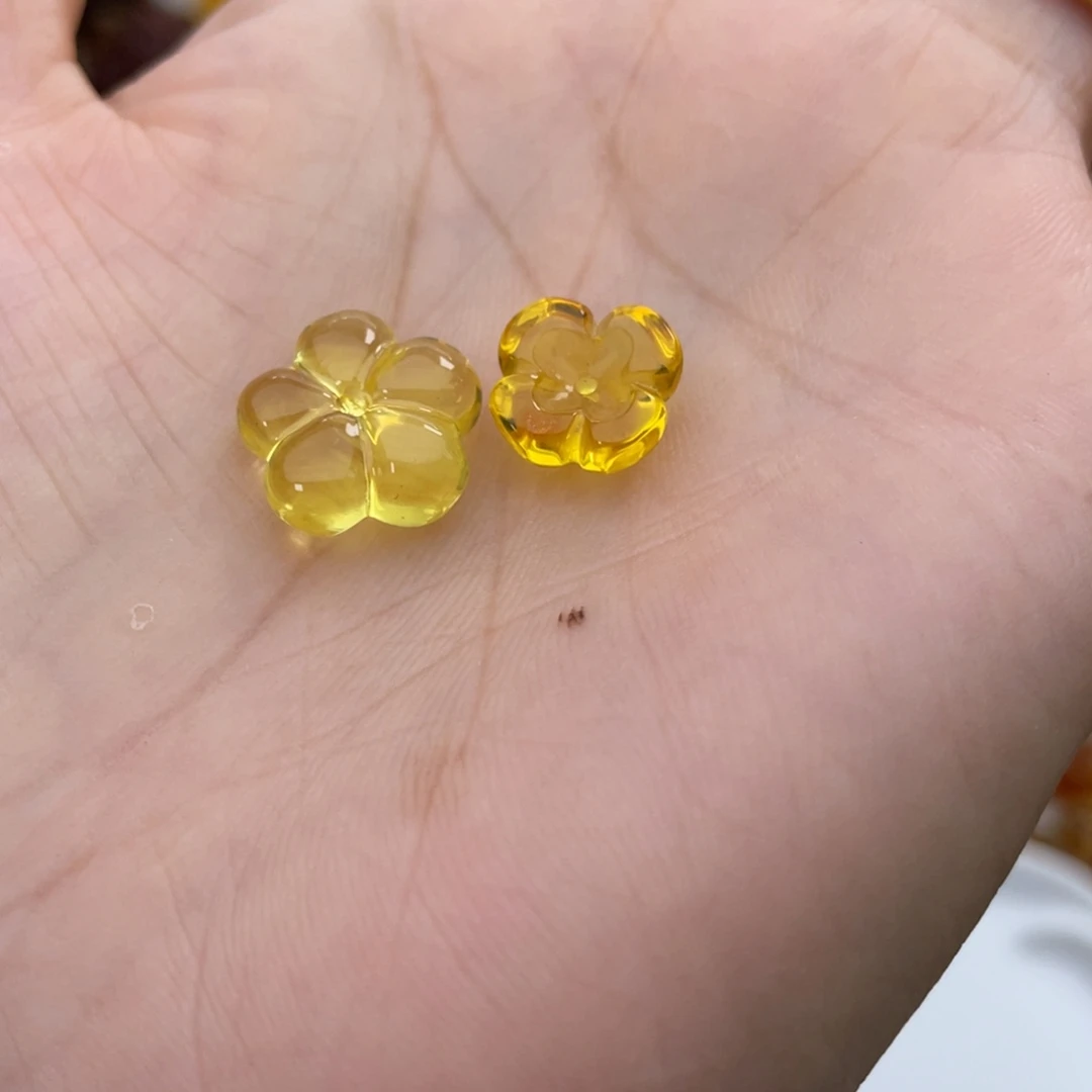 盖***盖琥珀吊坠(不含链)未镶嵌