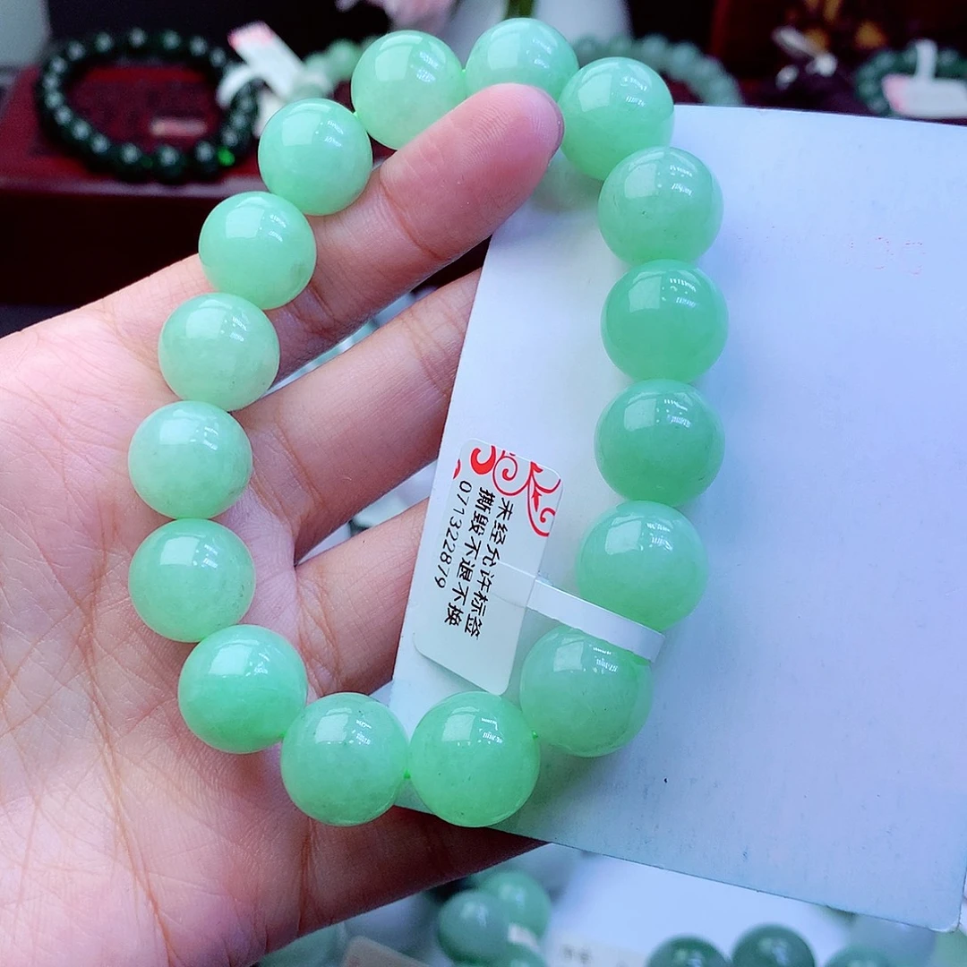 翡翠未镶嵌毛衣链