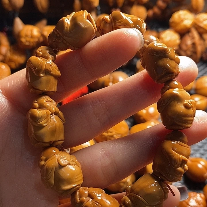 吊坠橄榄核精品站立弥勒