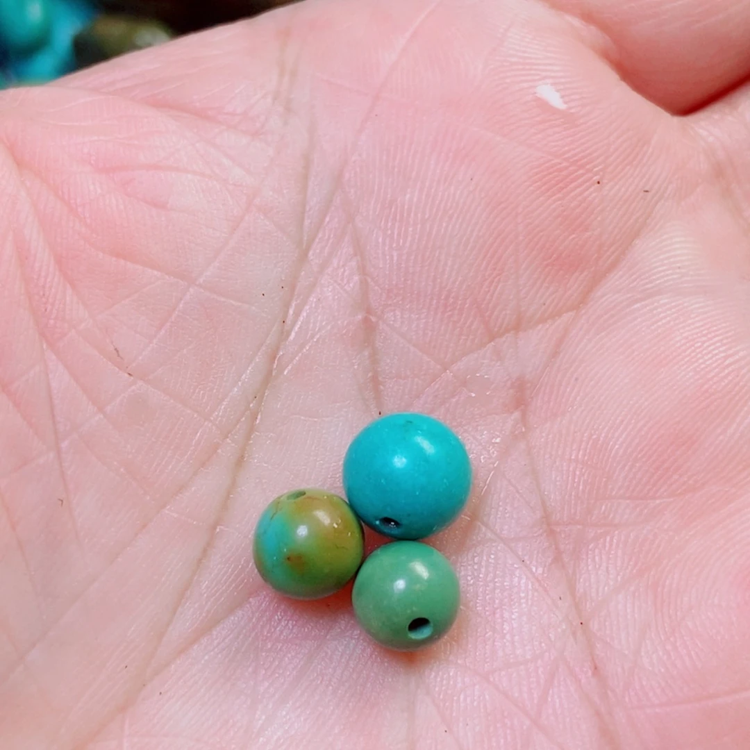 青***色南红玛瑙未镶嵌挂件