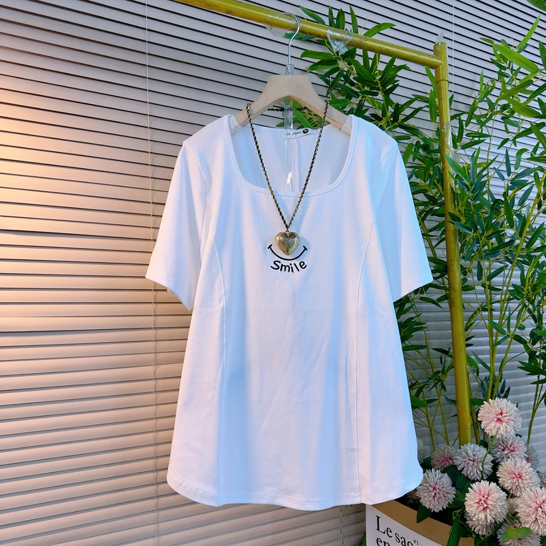 27392胖mm欧货时尚休闲百搭款纯色U领刺绣笑脸正肩款设计感短袖衫