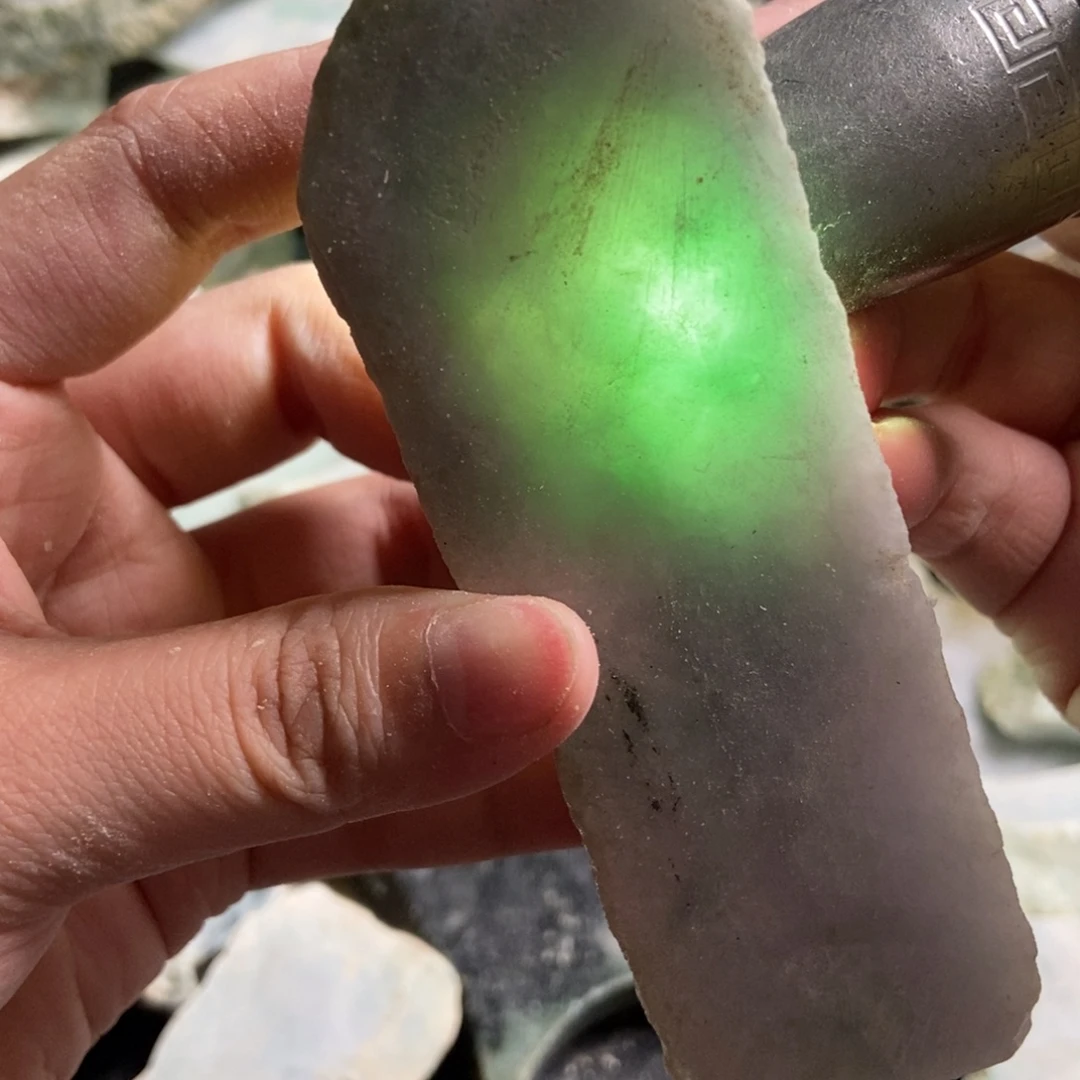 翡翠未镶嵌把件天然翡翠