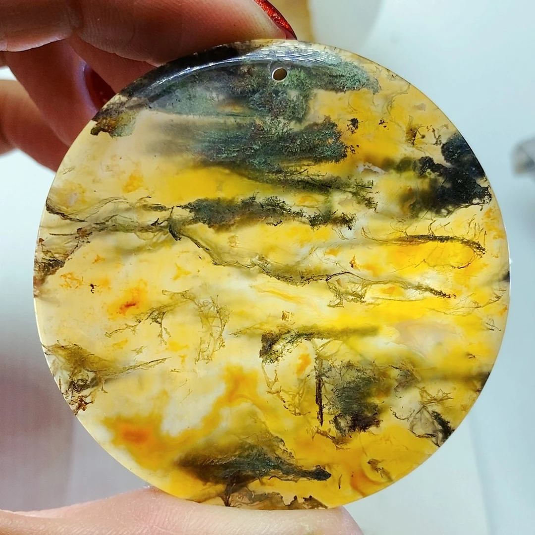 玛瑙/玉髓颈饰未镶嵌焚