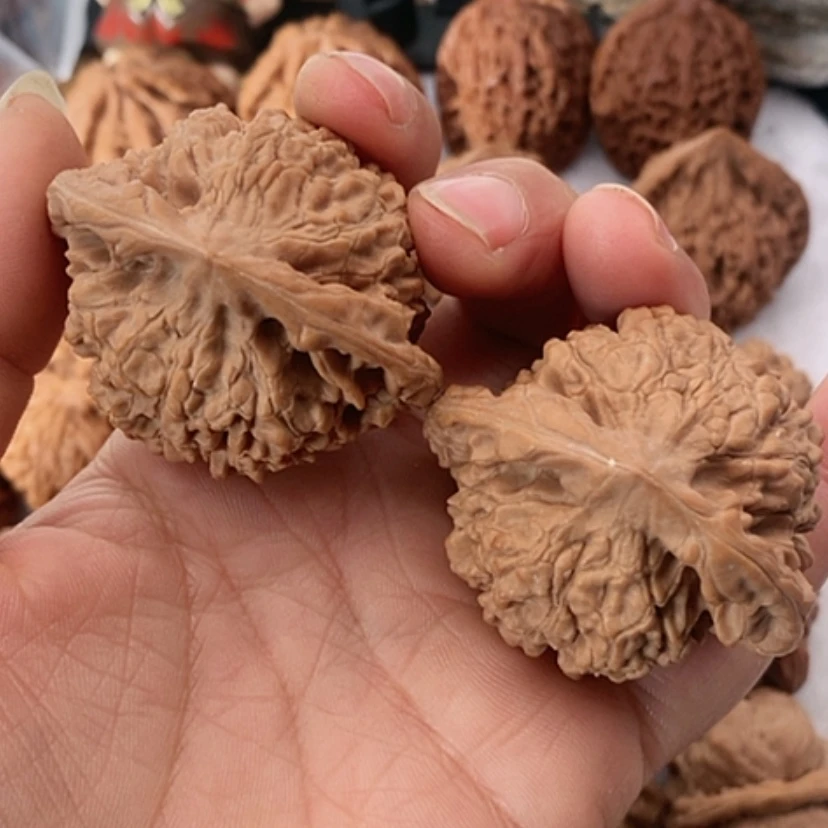 【闪购商品】吊坠文玩核桃龙鼎官帽