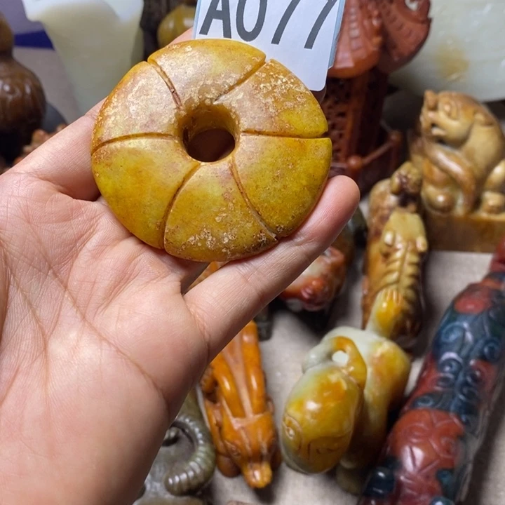 玛瑙/玉髓未镶嵌挂件