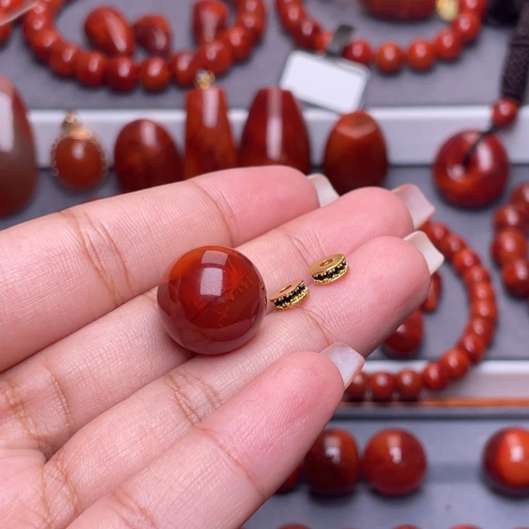 终***人未镶嵌其他南红玛瑙精品15mm瓦西玫红圆珠