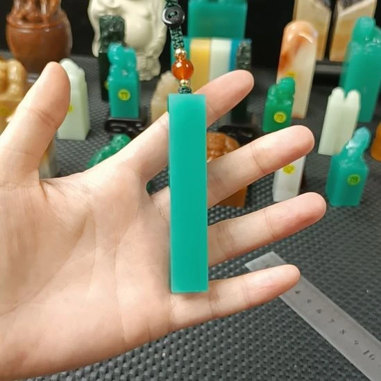 寿山石印石梅子青素章