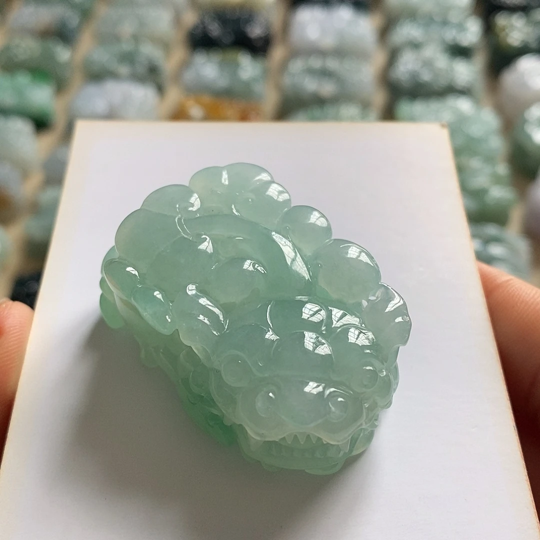 翡翠未镶嵌颈饰天然翡翠貔貅吊坠