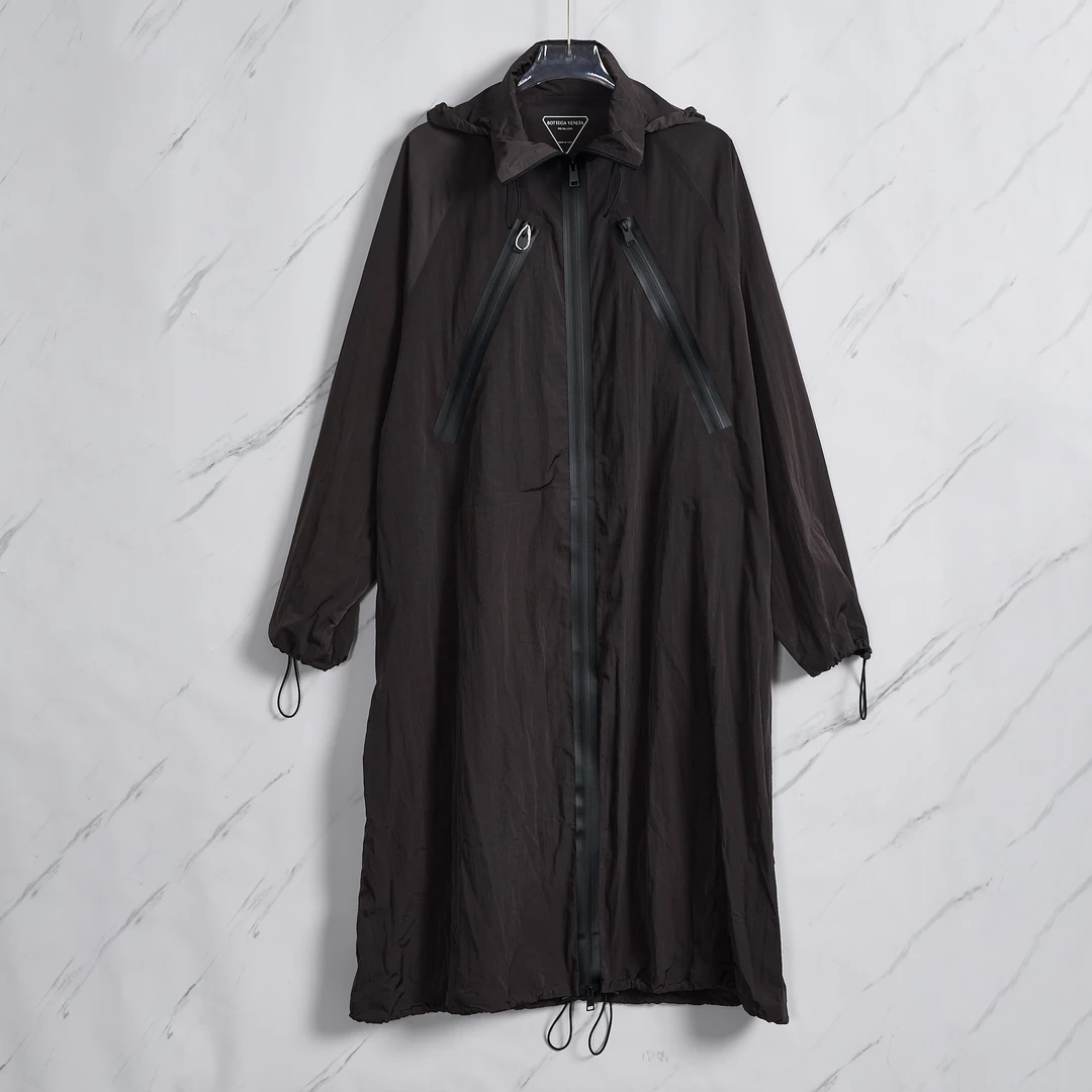 Bottega Veneta中性抽绳运动风衣外套BVGU00477