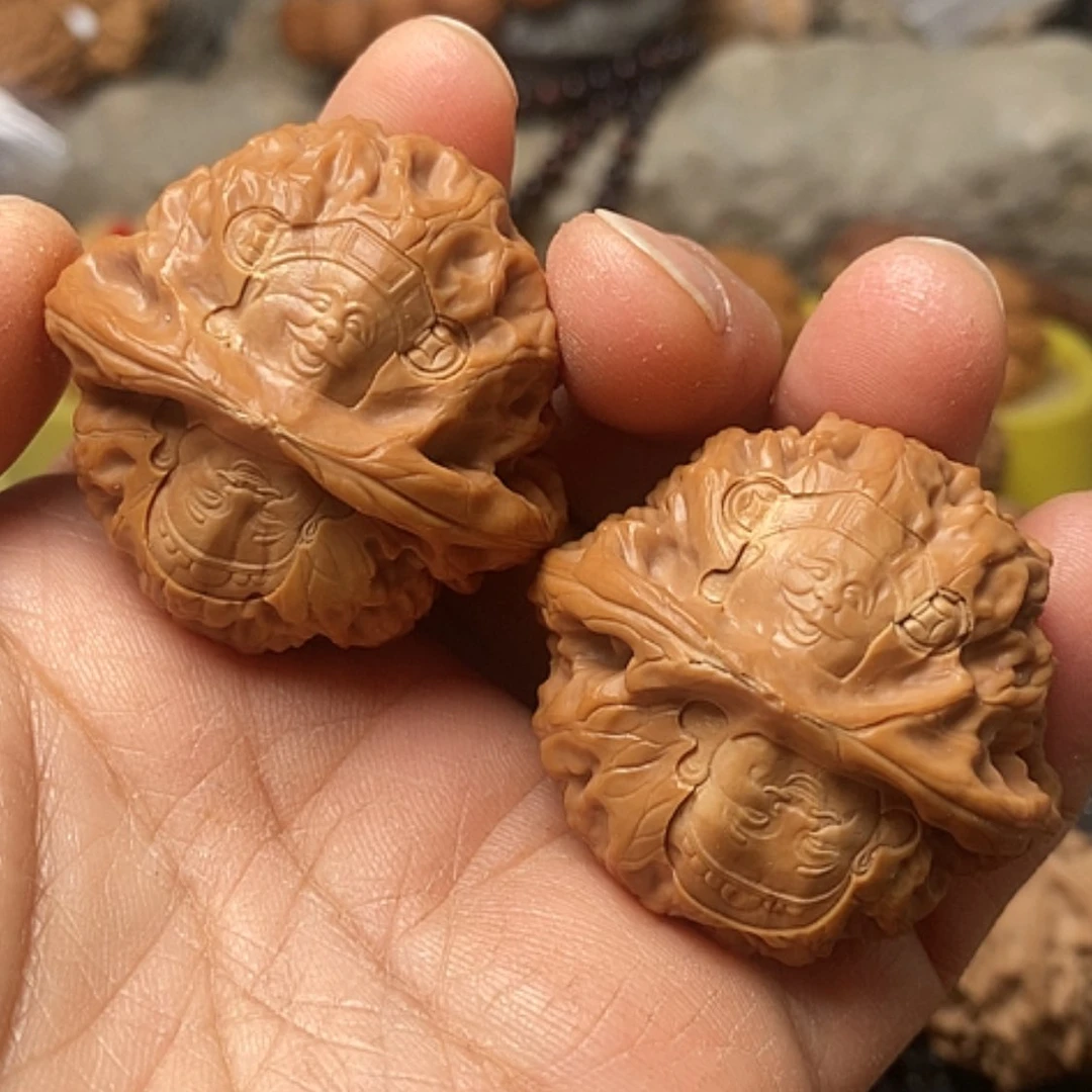 【闪购商品】把件文玩核桃雕刻宫灯