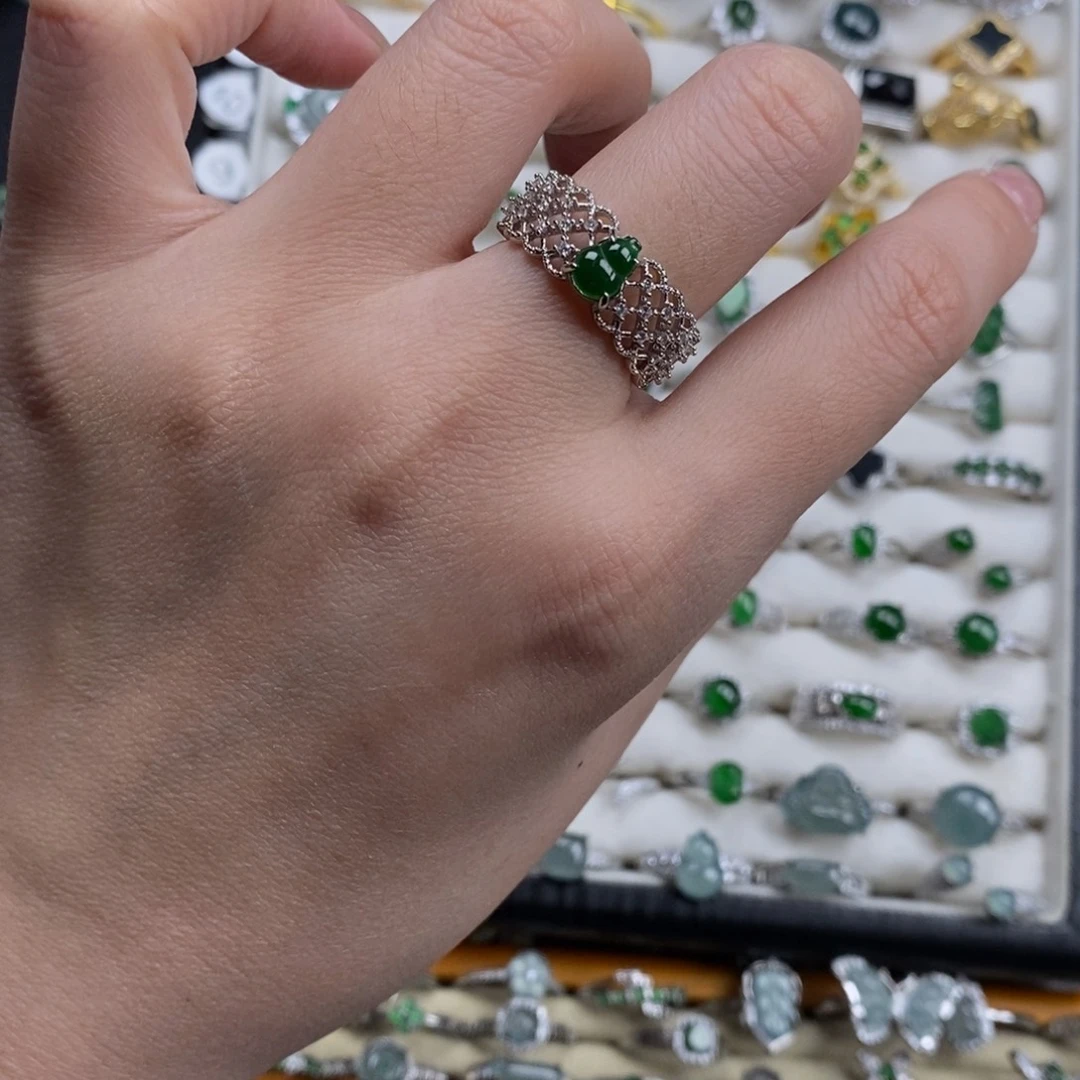 未镶嵌挂件翡翠翡翠