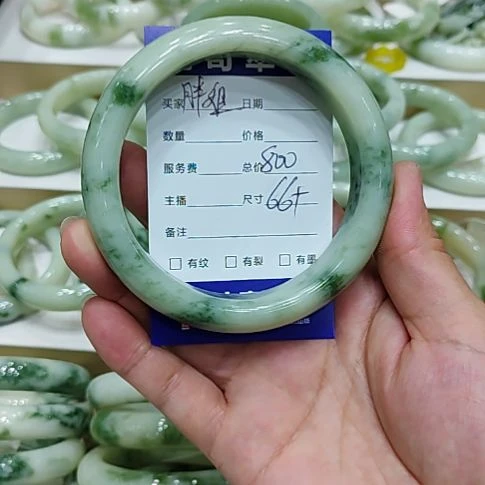 胖***津透闪石-蛇纹石玉未镶嵌手镯