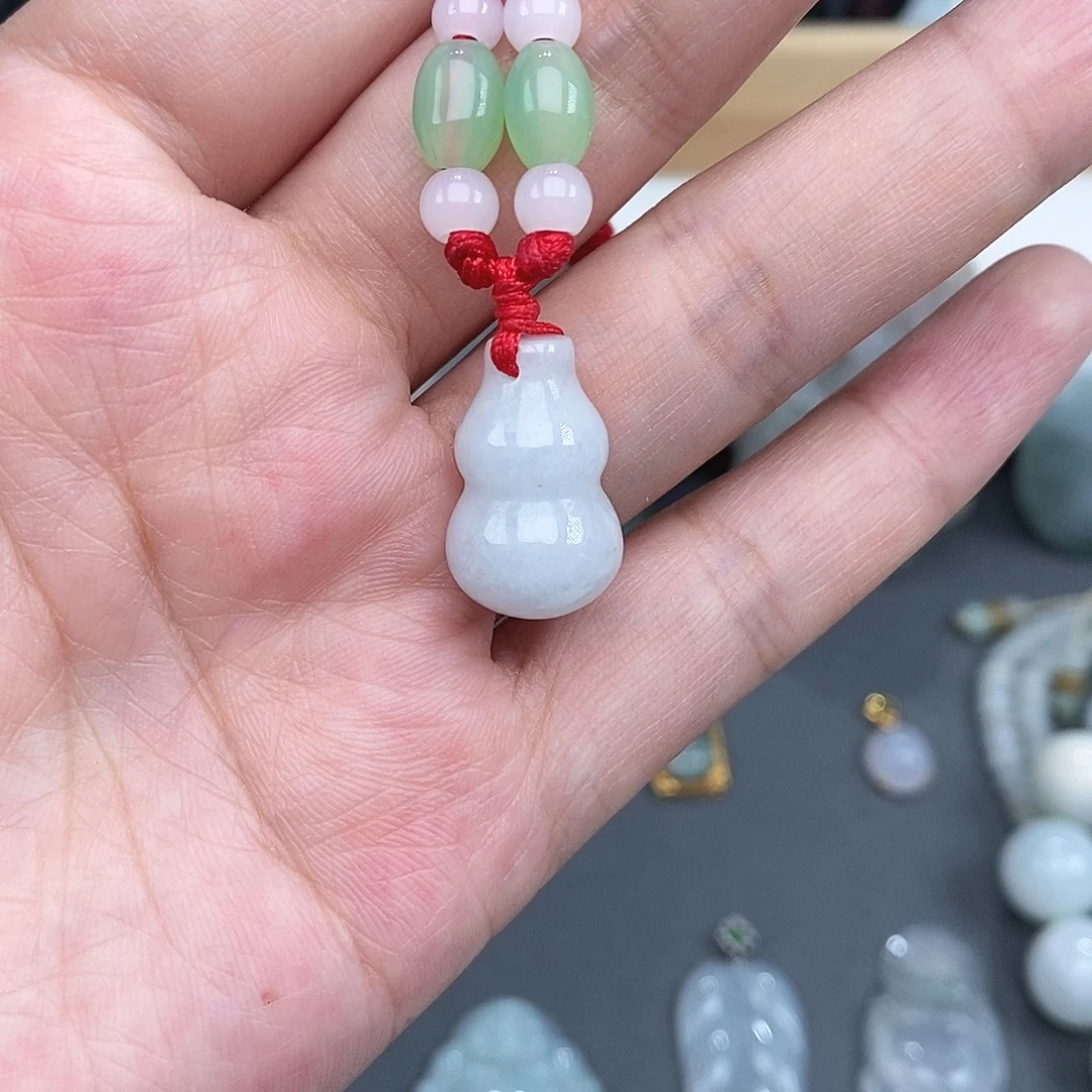 翡翠未镶嵌颈饰123456789